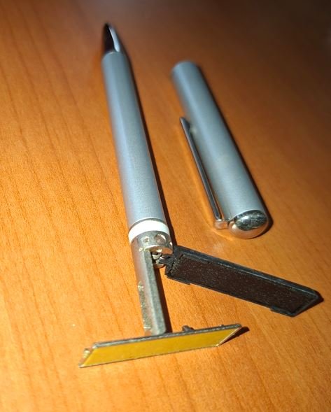 Sello de pluma 33 x 8 mm